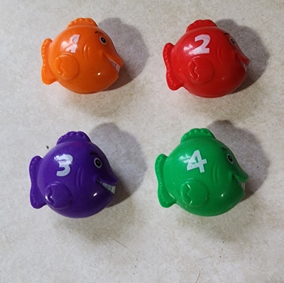 Vintage Pull String Swimming Frog and Fish Bath Toy Plus set - Picture 3 of 7